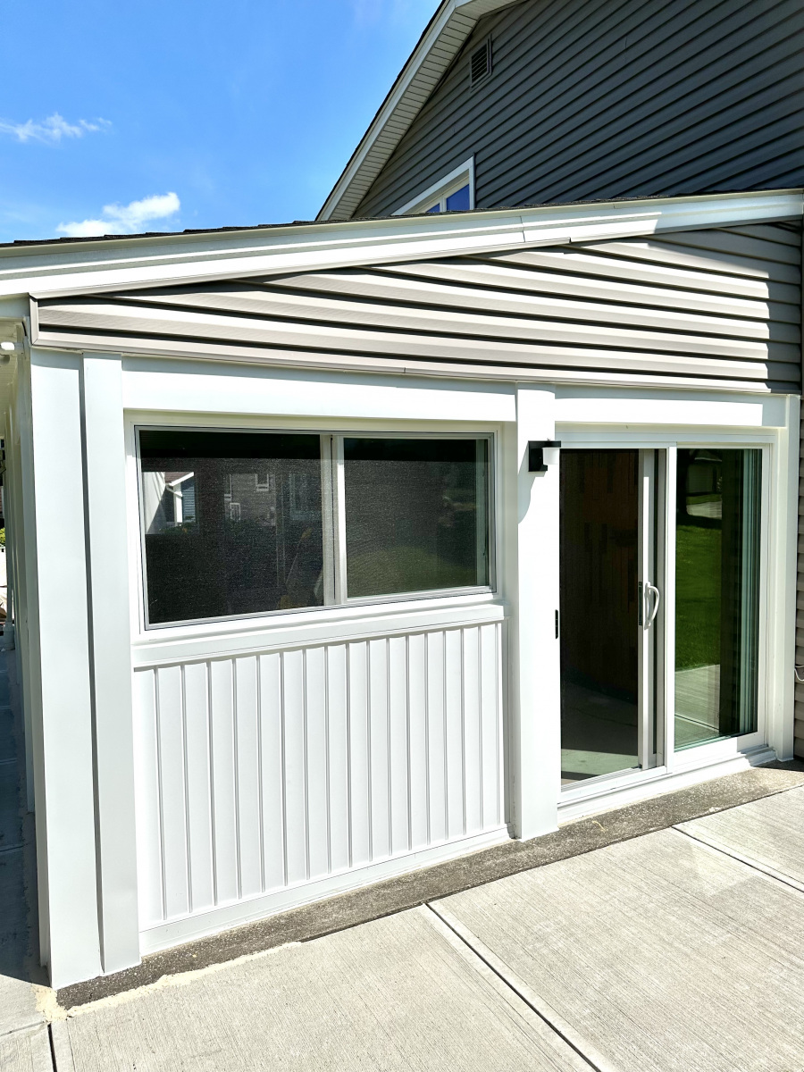 Inviting sunroom build-out in Independence, OH, perfect for enjoying nature indoors.